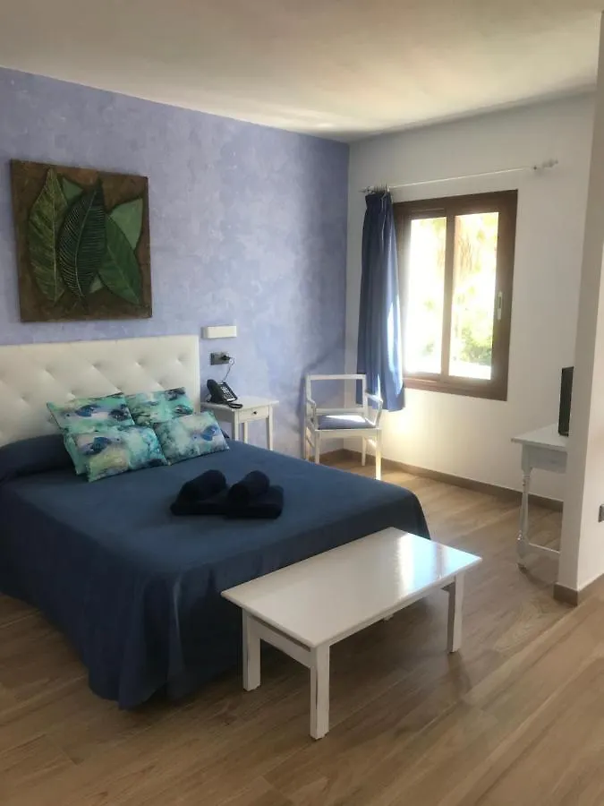 Apartamentos El Bergantin Menorca Club Fornells Apartment